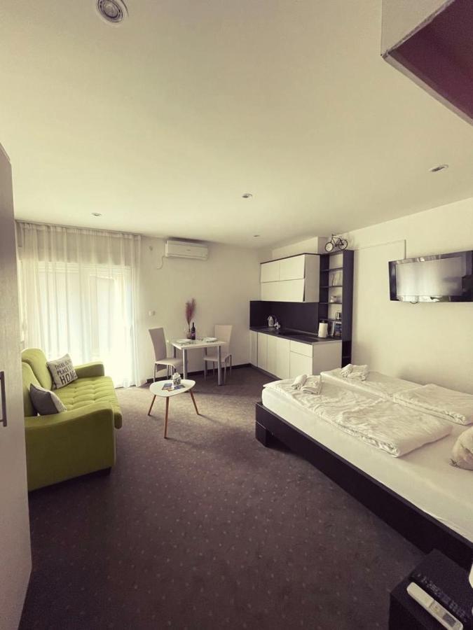 Apartments & Rooms Villa Zaad Mostar Exteriör bild