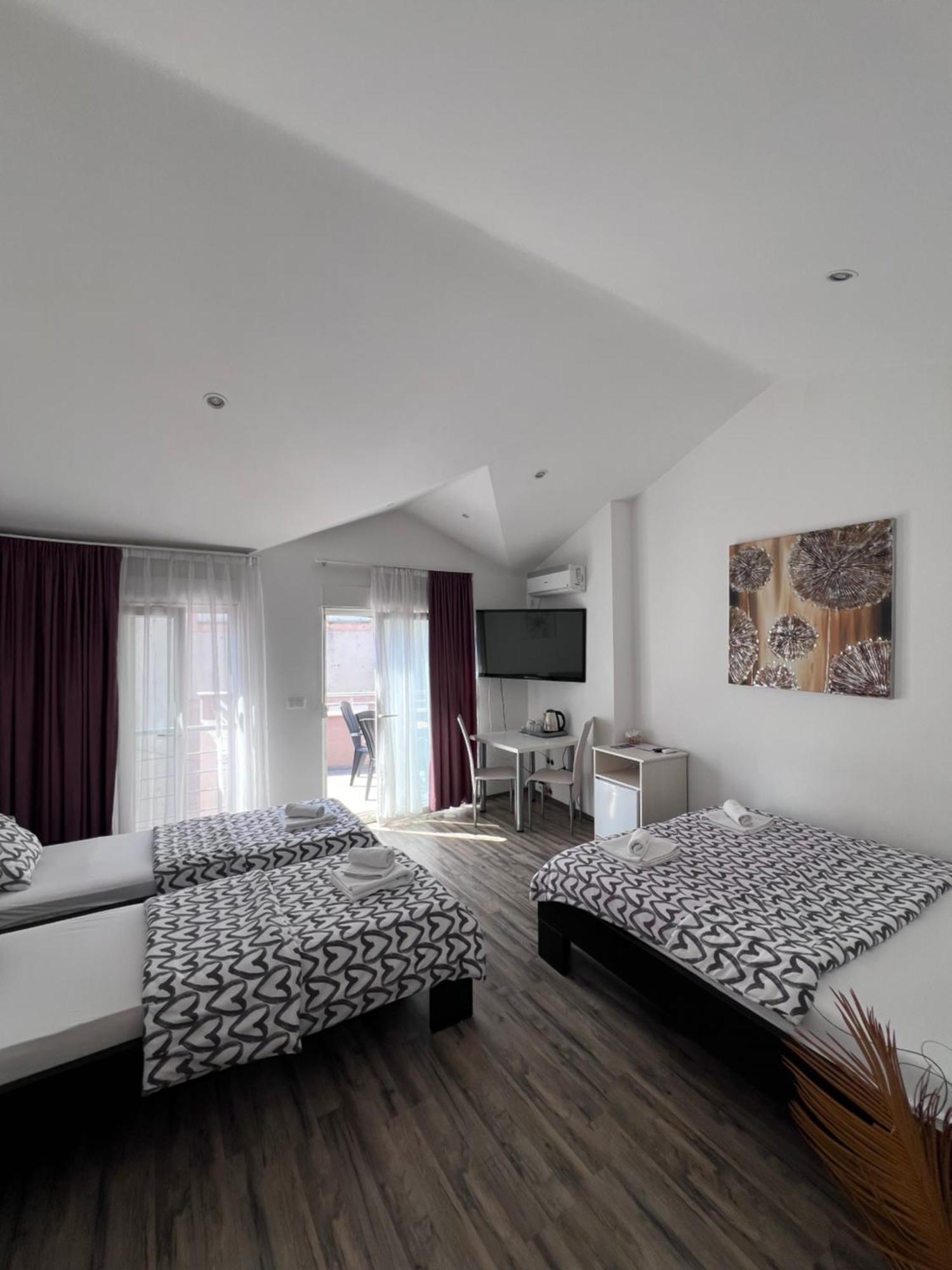 Apartments & Rooms Villa Zaad Mostar Exteriör bild