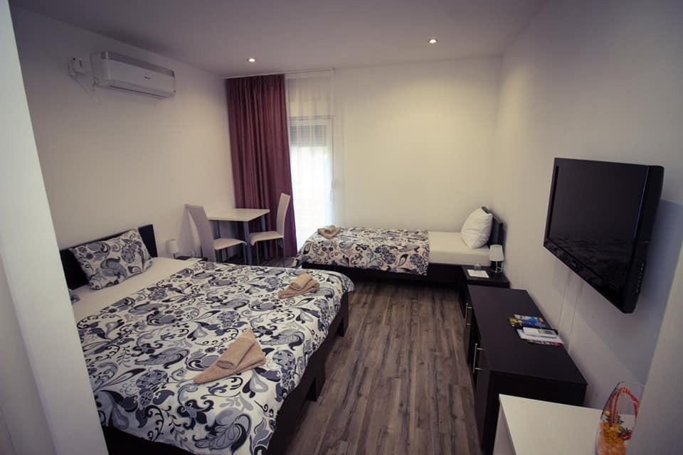Apartments & Rooms Villa Zaad Mostar Exteriör bild