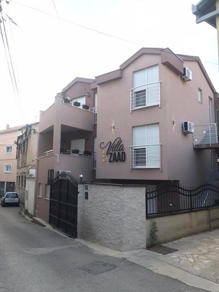 Apartments & Rooms Villa Zaad Mostar Exteriör bild